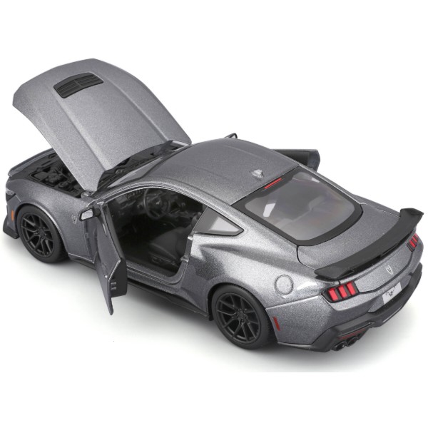 Фото - Колекційна машинка 1:24 Maisto 2024 Ford Mustang Darkhorse (32925 met.grey)